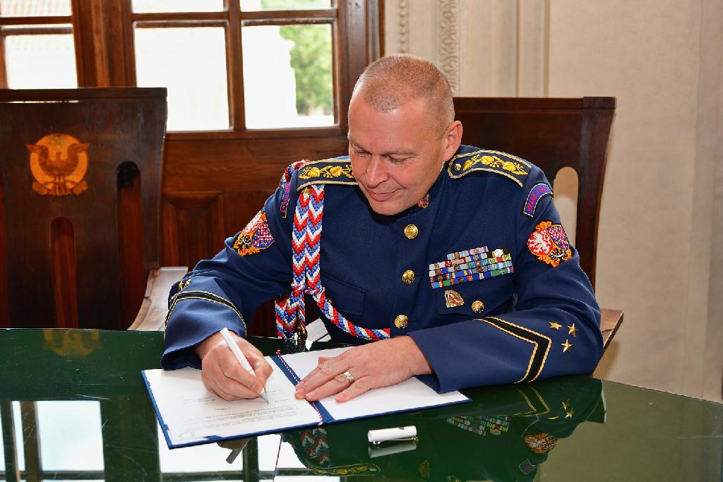 memorandum s Hradní stráží