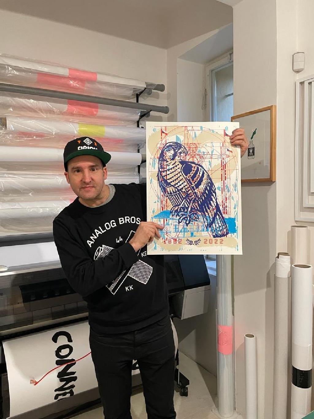 Michal Škapa se svou grafikou 