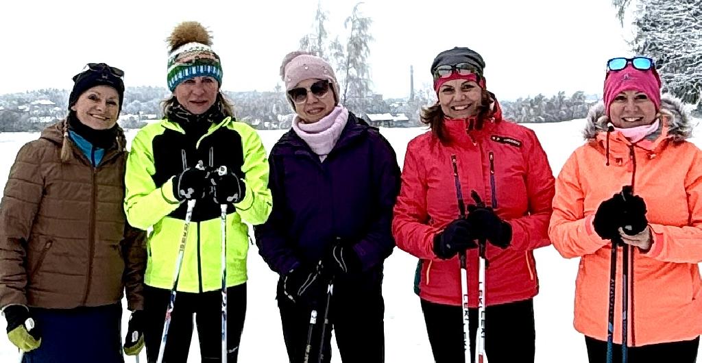 Sokolky z Františkových Lázní běžkovaly v Aši 