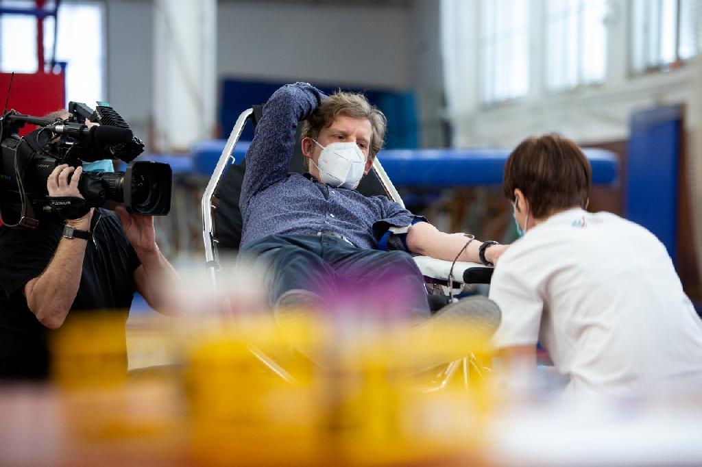 Zakladatel Sokolské kapky krve MUDr. Vít Jakoubek ze Sokola Libeň